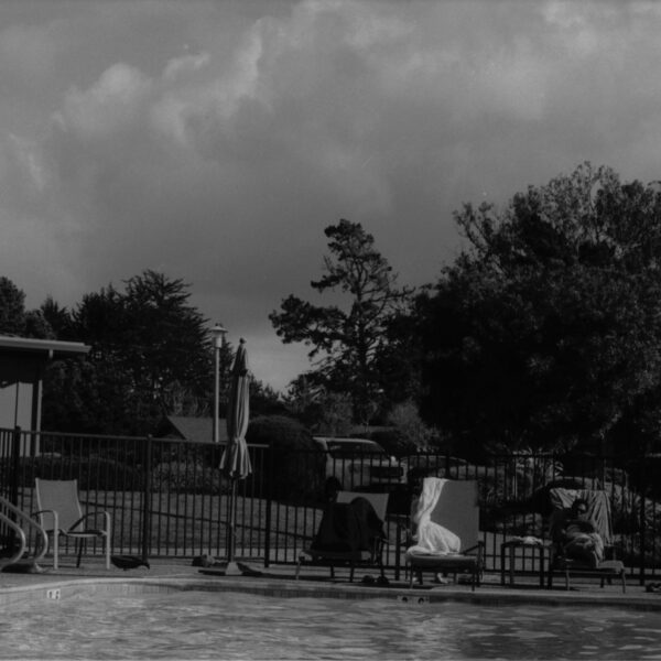 Sebastian Slemeck - Whats In The Pool