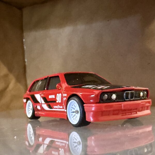 Amanda Connie - Bestie's Car